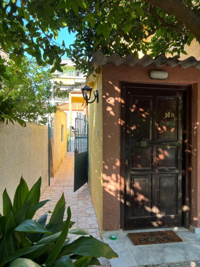 Cosy Guesthouse-Souterrain With Garden In City Center Corinth Εξωτερικό φωτογραφία
