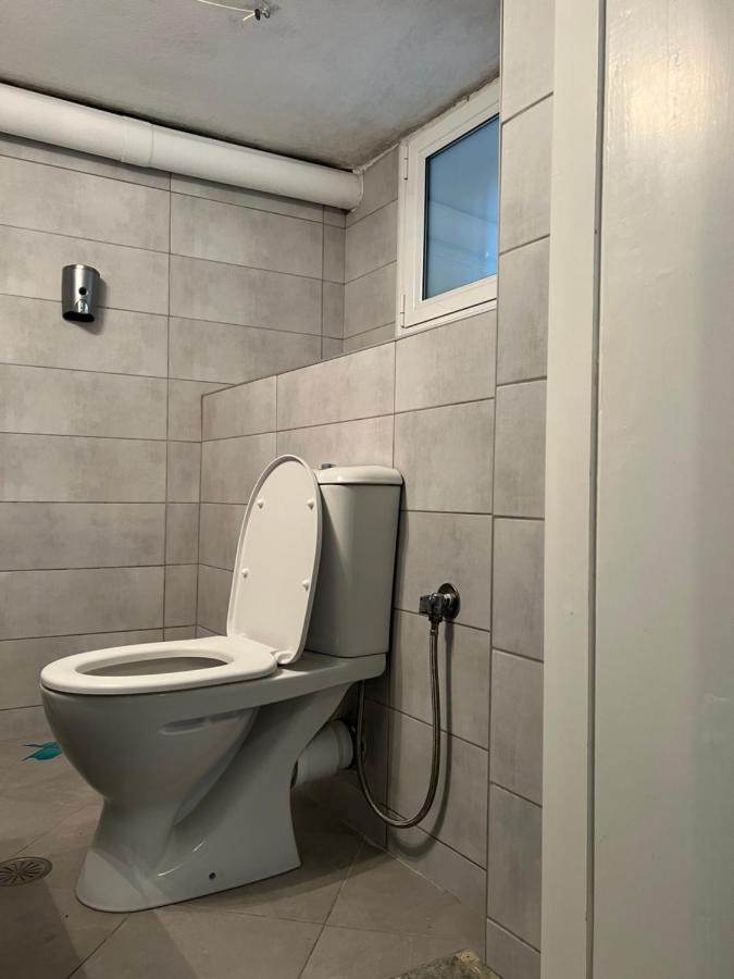 Cosy Guesthouse-Souterrain With Garden In City Center Corinth Εξωτερικό φωτογραφία